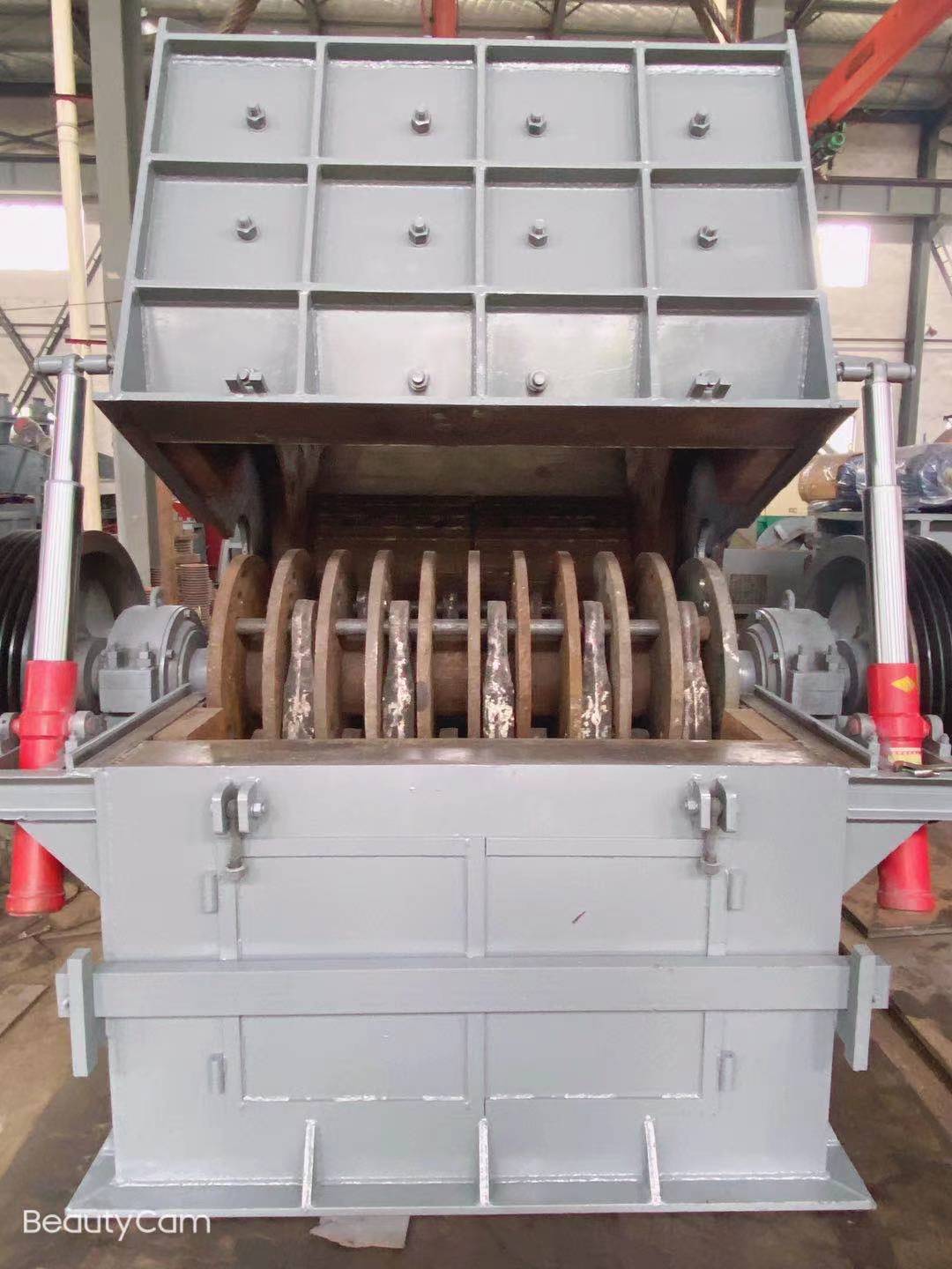 PC900錘式破碎機